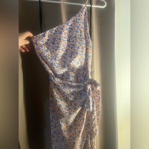 Cute, one shoulder strap, dress, front wrap tie